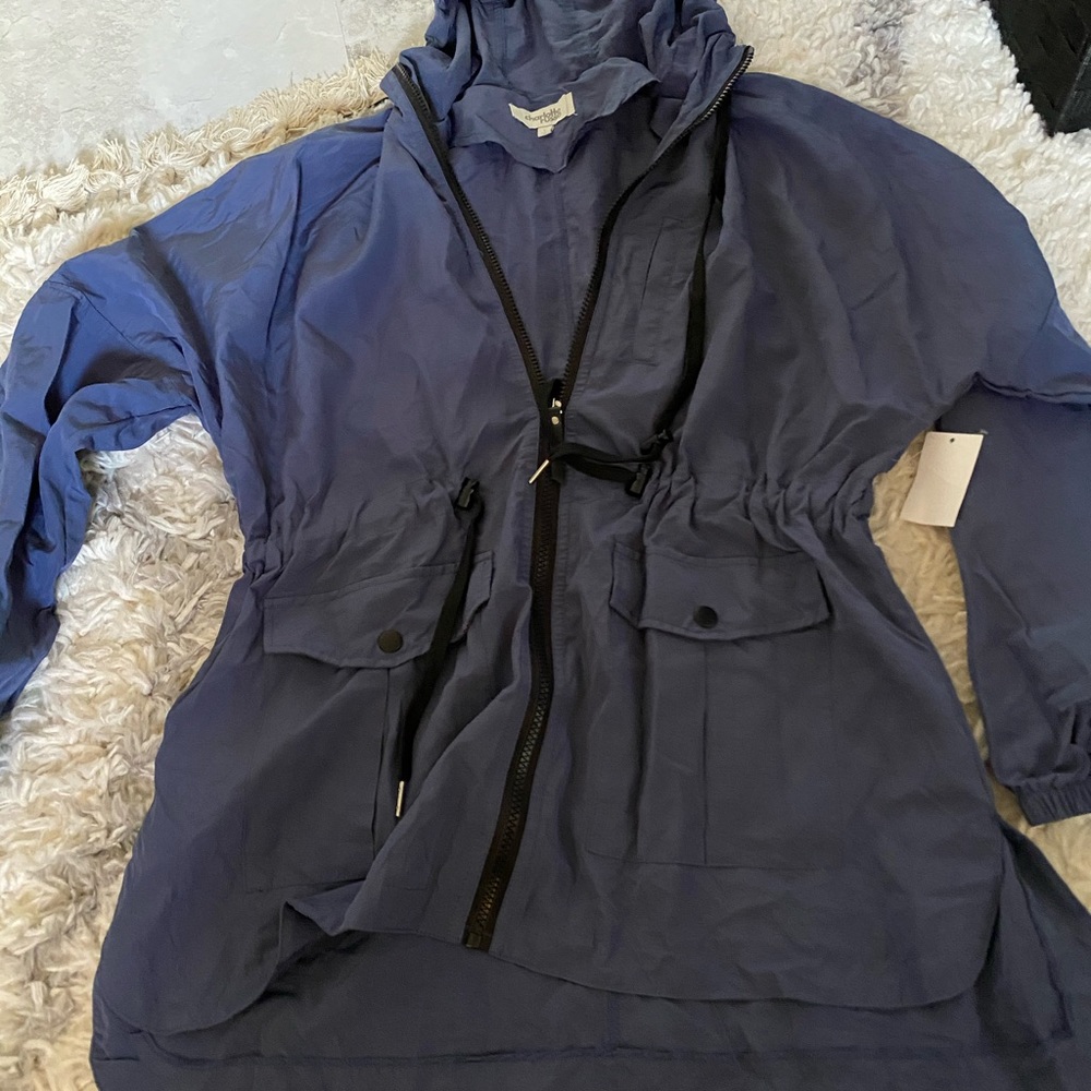 🎈4/$15🎈Lightweight windbreaker